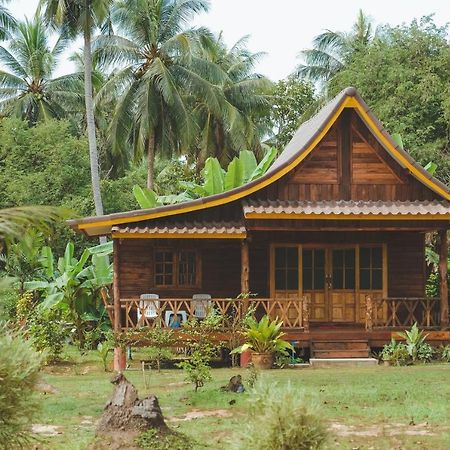 Kohjum Freedom Resort Csum-sziget Kültér fotó