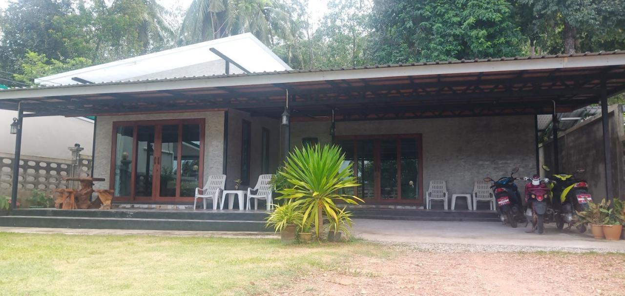 Kohjum Freedom Resort Csum-sziget Kültér fotó