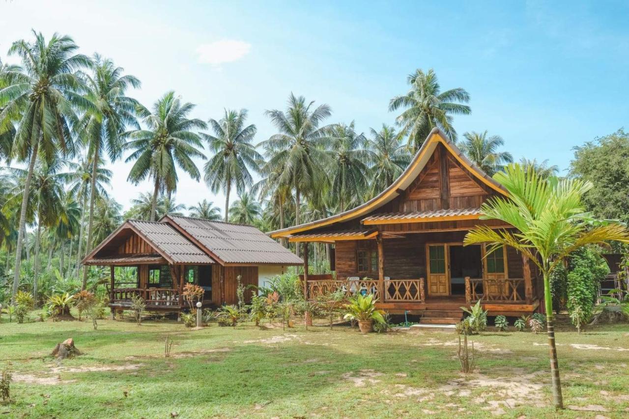 Kohjum Freedom Resort Csum-sziget Kültér fotó