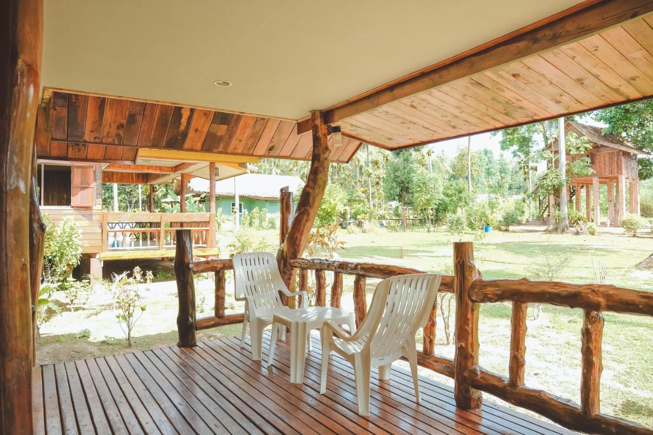Kohjum Freedom Resort Csum-sziget Kültér fotó
