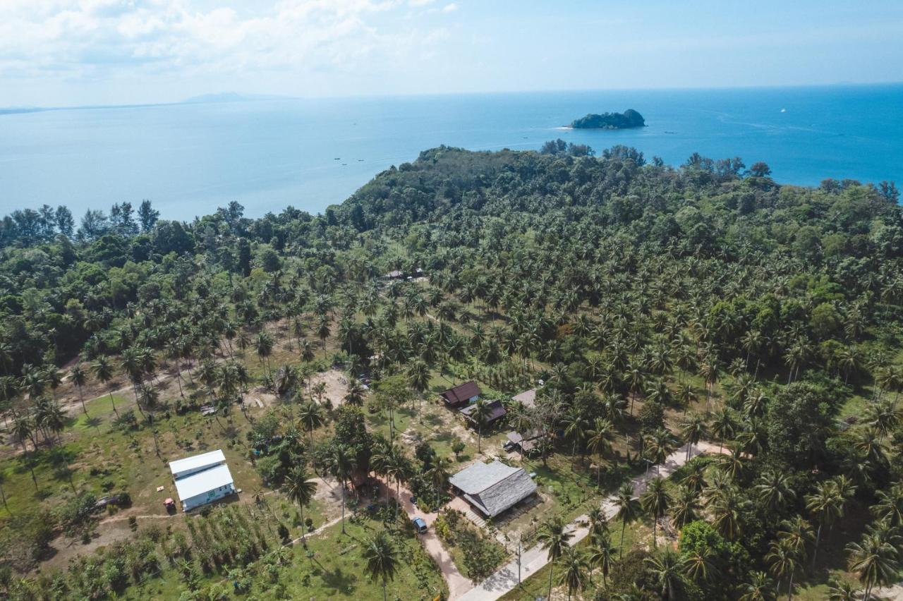Kohjum Freedom Resort Csum-sziget Kültér fotó
