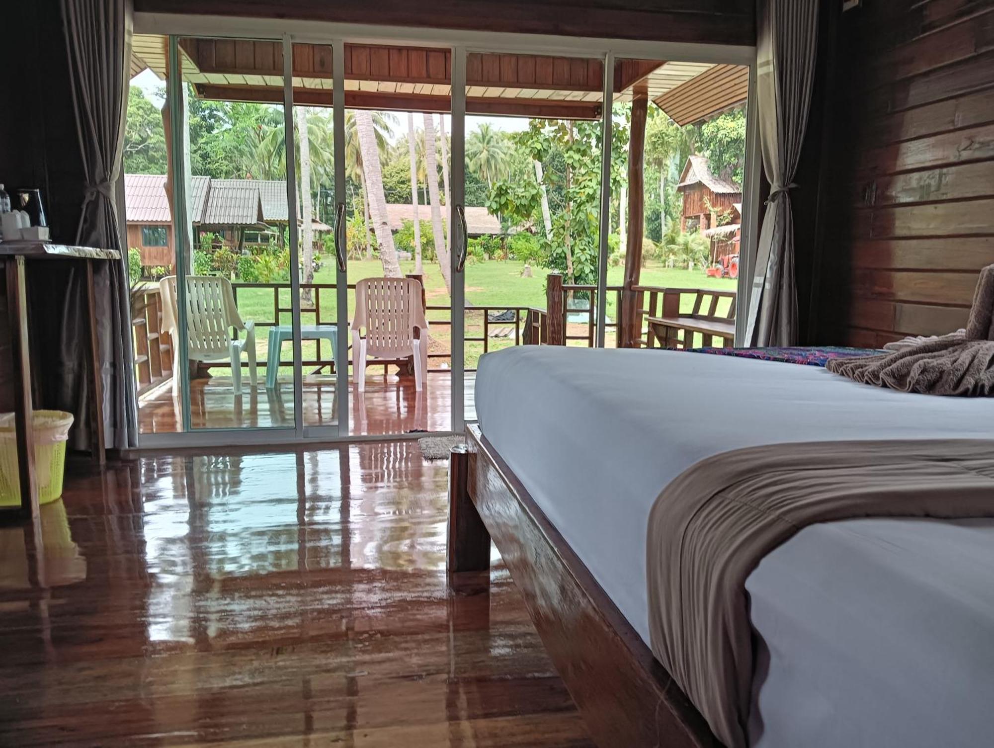 Kohjum Freedom Resort Csum-sziget Kültér fotó